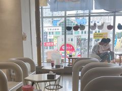 -藏猫猫咖啡主题馆(中央大道店)