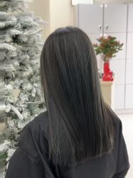 -十六番发型师事务所