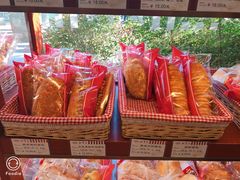 -红宝石·鲜奶小方(长阳店)