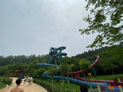 -汤山欢乐水世界