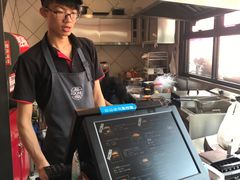 -龙治汉堡(中华城店)