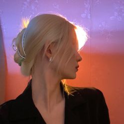 -DL HAIR SALON