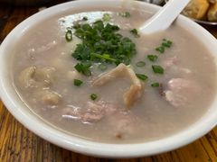 -洲心明记烧肉大粥