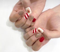 -Pink You美甲美睫纹绣定制中心