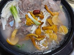 -九寨特色牦牛肉汤锅 羊肉汤锅