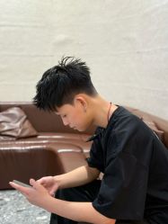 -YQ·JIANGXIN理发馆