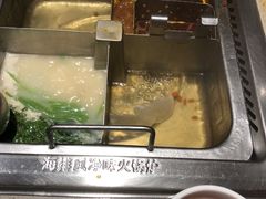 -海底捞火锅(新松江路店)