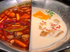 -湊湊火锅·茶憩(打浦桥日月光店)