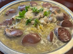 -红岩美食坊(伊春市伊春区)