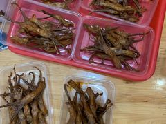 -蓝精灵饺子店