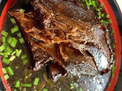 -小龙大肉面馆