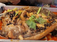 -路边边.炒菜烧烤.音乐餐厅(良乡长虹店)