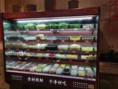 -小蛮椒麻辣烫·麻辣拌(青浦宝龙店)