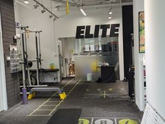 -汗水空间私教健身连锁(SM广场店)