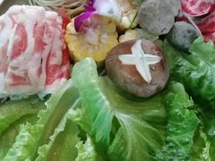 -三人行骨头王火锅(长寿店)