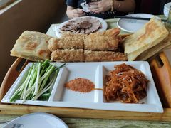 -闻道食府烙饼卷带鱼(原车耳营店原大觉寺店)