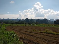 -英西峰林九重天景区