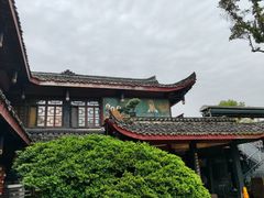 -峨眉山报国寺
