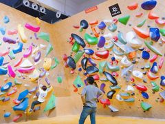 -问山MountQuest攀岩馆