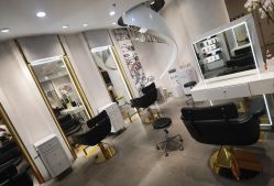 -Kraemer Paris  苏豪路易士·嘉玛发廊