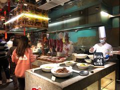 -松山湖凯悦酒店·Café自助餐厅·周末火舞秀表演