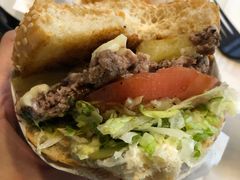 -The Habit Burger Grill 哈比特汉堡(复兴soho店)