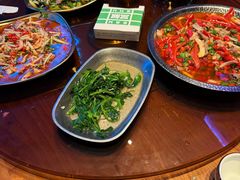 -三叔特色自贡菜(中海国际店)