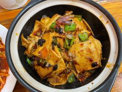 千叶豆腐牛腩煲-卢庄(江汉路店)