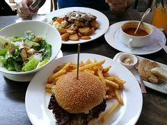 -Geneva日内瓦餐厅(西郊宝成花苑店)