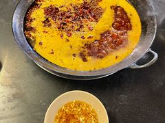 -岗上渣渣老火锅(两路口店)