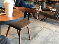 大堂-星巴克(杭州下沙福雷德店)