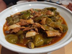 -关东小磨东北菜(上海长风大悦城店)