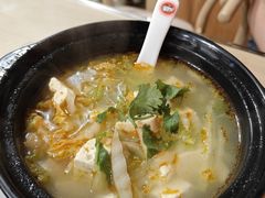 -闫家驴肉老店(华电一校店)