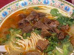 -金杨拉面王小吃面馆·牛三宝面·红烧牛肉粉
