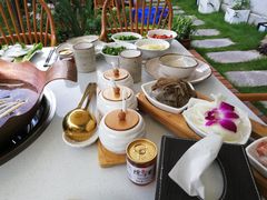 -墨居上隐·院子里火锅(峨眉店)