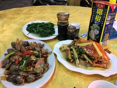 -鑫悦楼煎蟹·16年海鲜大排档