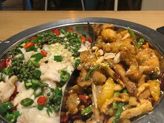 -小鱼小牛·鱼牛干锅·脆鱼火锅(世欧广场店)