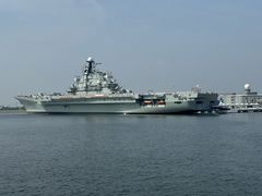 -泰达航母主题公园