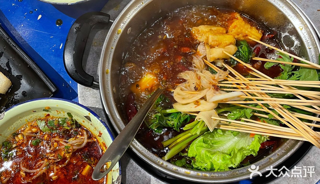 一家超有年代感的｜马路边边｜你去吃了吗？