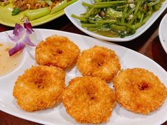 -Dang restaurant (patong phuket)