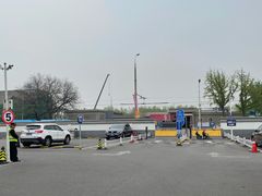 -南锣鼓巷-停车场