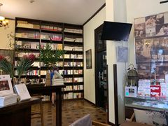 -良友书坊(安徽路店)
