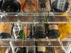 -wineapp葡萄酒餐吧(外滩金融中心店)