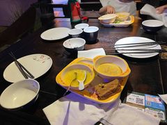 -绿茶餐厅(同成街华联店)