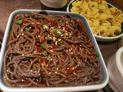 酸辣蕨根粉-一品渝香干锅鸭头(平安店)