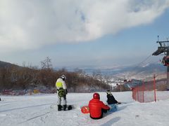 -中旅松花湖滑雪场