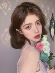 -诗悦发型烫染SALON