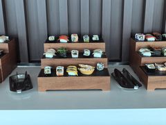 -亚洲国际大酒店·云顶阁旋转自助餐厅