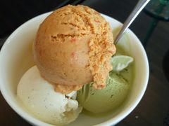 -圣丰索菲特·2 On 988 Café 自助餐厅