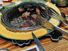 -青瓦炭韩潮烤肉(花园道店)